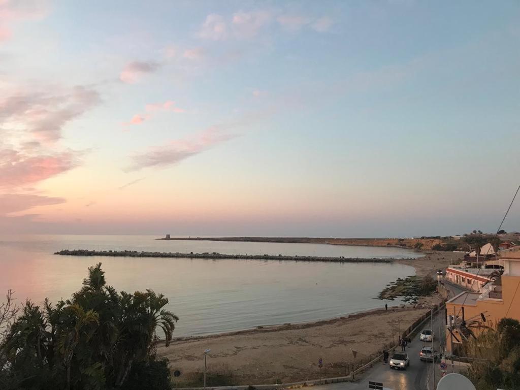 Appartamento Le Onde Terrasini Eksteriør bilde